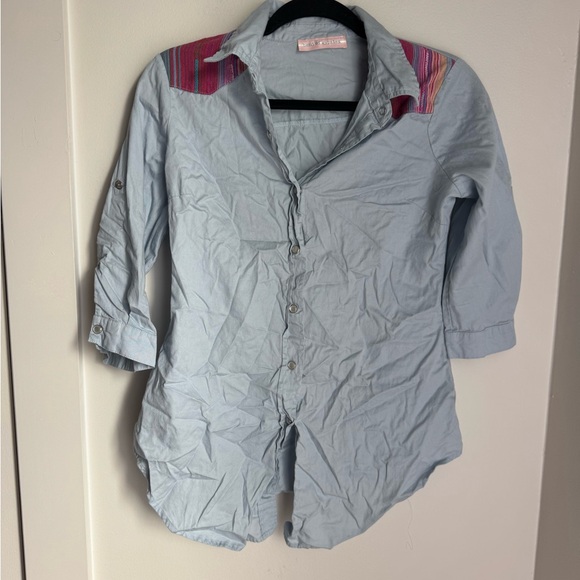 Band of Gypsies Light Blue Button Down Shirt with Pink shoulder details - Picture 1 of 7